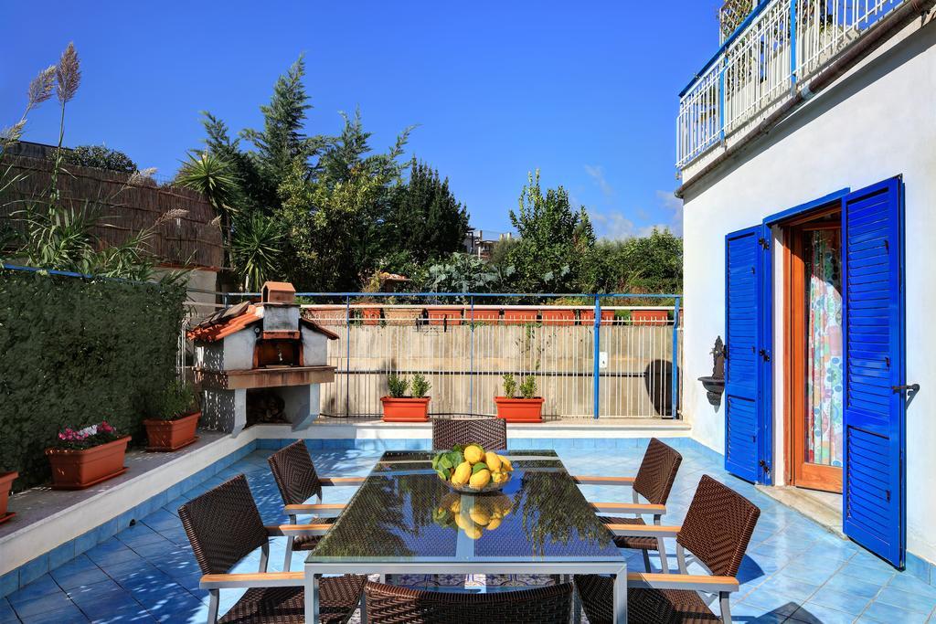 Caruso 3 By Villasandco Rentalsorrento Rom bilde